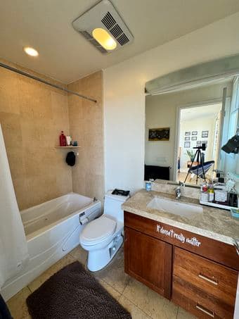 Stunning Master Bedroom in Potrero Hill! 2