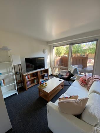 Escondido Low-rise 2 Floor Apartment 2 Bedrooms/1 Bathroom 1