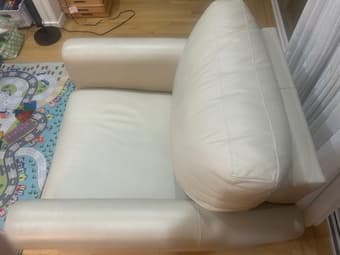 Single leather chair 3