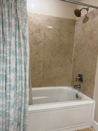 Furnished room in downtown Palo Alto - available now, 1 year roommate 3