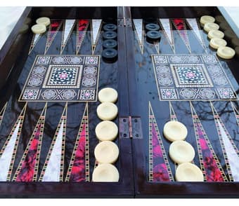 Become a professional backgammon player! 1