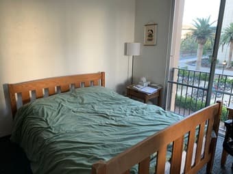 July Sublet: Beautiful Stanford Apartment $2500 1