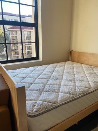 10" queen mattress 1