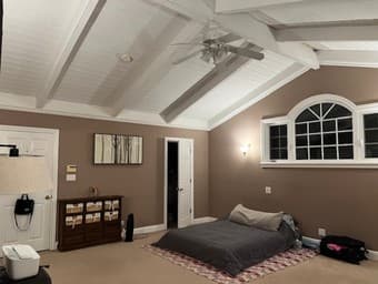 Large room in RWC near the Alameda and shops 1