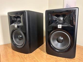 JBL 305P MkII 5-in Monitors (Pair) 2