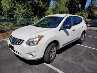 2013 Nissan Rogue with 2 years coverage, clean title 1