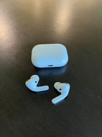 AirPods Pro - 1st Gen - Barely Used, Great Shape! 2