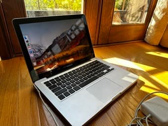 MacBook Pro 13" 1