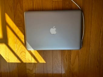 MacBook Pro 13" 2