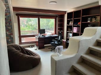 Lux Bedroom or Master Bedroom w/ SU Grads next to Campus June 1, 2024 4