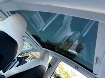 Tesla Model Y 2020-24 Retractable Roller  Push-Pull Sunshade 2