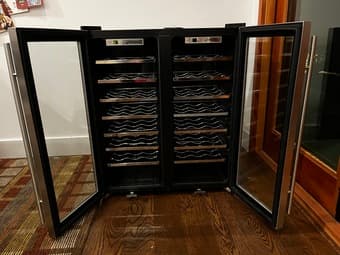 Wine Enthusiast two-zone wine fridge 3