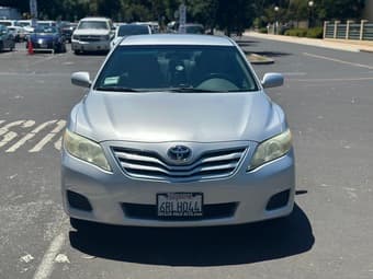 2011 Toyota Camry LE, 114k miles 1