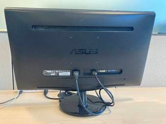 ASUS 23" Monitor 1