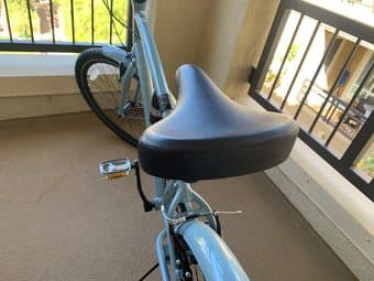 Like-new Men's Hybrid Cruiser Bike (7-speed Sixthreezero EVRYJourney) 3