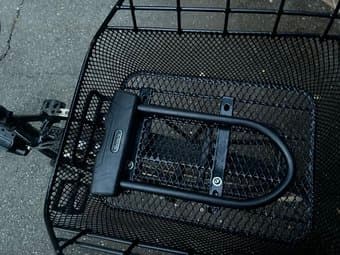 Hybrid bike - Marin Kentfield 1ST (large) w lights, lock and basket 4