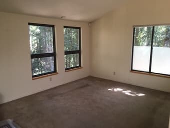 Room available in beautiful house in the mountains! 1