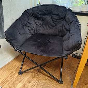 Oversized Comfy Saucer Chair 1