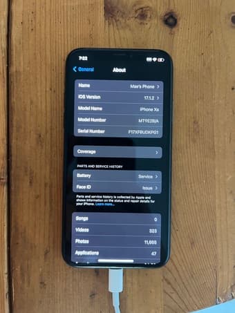 iPhone XS 64GB Unlocked 2