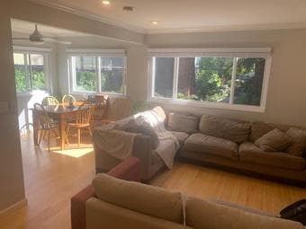 Master bedroom (1b/1br) available for summer in 3b/2br Menlo Park 2