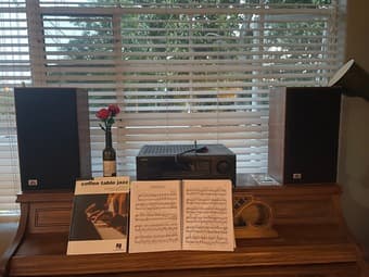 Selling my beloved speaker + amplifier set (plus an all-in-one player) 2