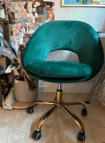 Green velvet office chair 1