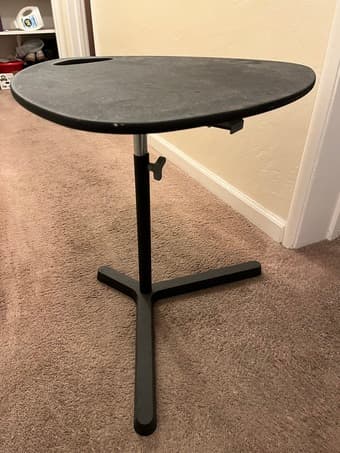 Bed table (adjustable height) 1