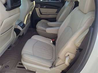 Selling GMC Acadia Denali 7-seater 2012 3