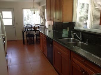 One bedroom for rent in 3 -bd house, for single occupant 3