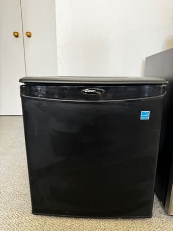 mini refrigerator 2