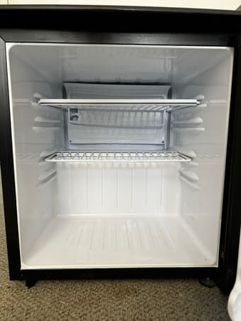 mini refrigerator 3