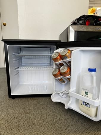 mini refrigerator 4
