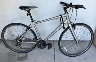 Norco hybrid bike (+ lock) 1