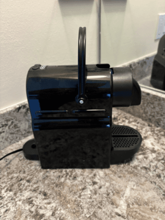 Nespresso Inissia Espresso Machine by De'Longhi 2