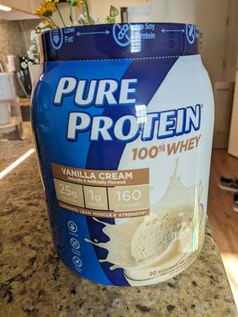 Unopened 100% vanilla whey protein: 1