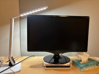 ViewSonic 24 Inch monitor 1