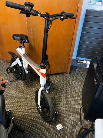 Jasion EB3 (electric bike) for sale - rides like non-electric bike 1