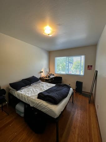 Fully Furnished 2bed/1bath apt- SUPER close to Stanford 4