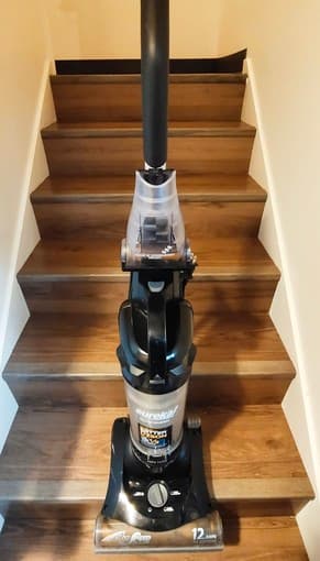 Eureka Multi-Cyclonic Vacuum 1