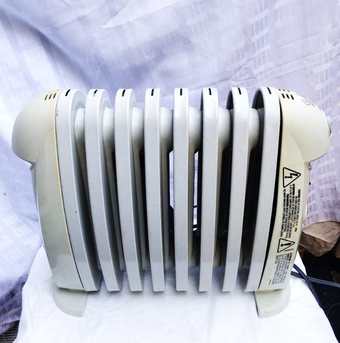 Compact Oil-Filled Radiator Heater 1