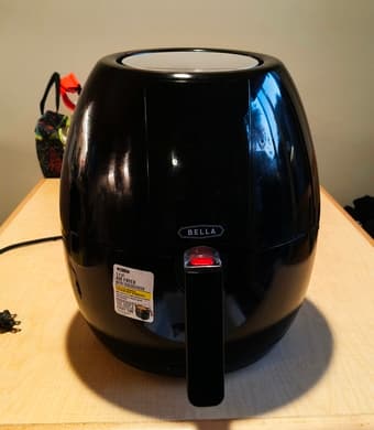 Bella 5.3 QT Air Fryer 1