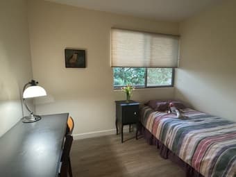 1B1B room in 2B2B Apt, 94306 (Available from mid-Aug) $1,500/month 出租 2