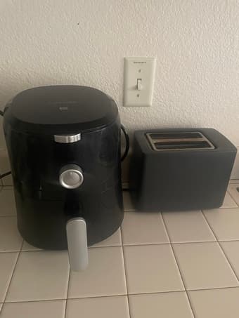 Microwave / Air Fryer / Toaster 2
