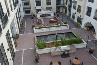 1 bedroom available in 2 bed/2 bath Stanford Colonnade Apartment 2