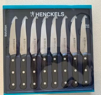 Brand new Henckels Solution Razor-Sharp Steak Knife Set of 8 1