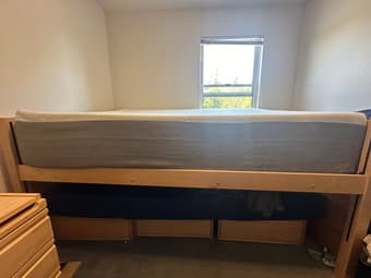 Queen Size Mattress 2