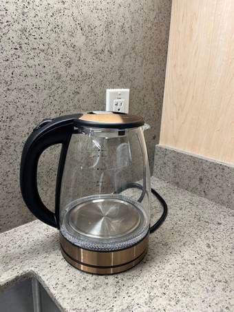 electric kettle 1