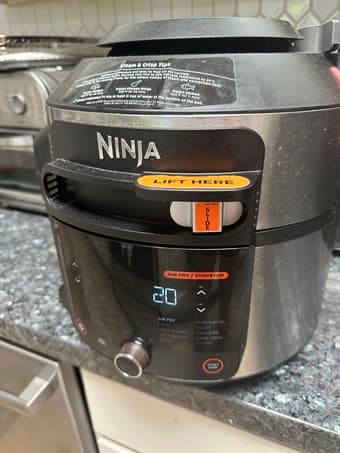 Ninja airfryer and pressure cooker 2