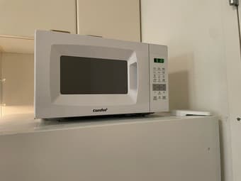 Comfee Microwave 2