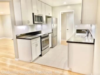 Roommate Wanted - 2br/1ba in Menlo Park (10' from campus) 1